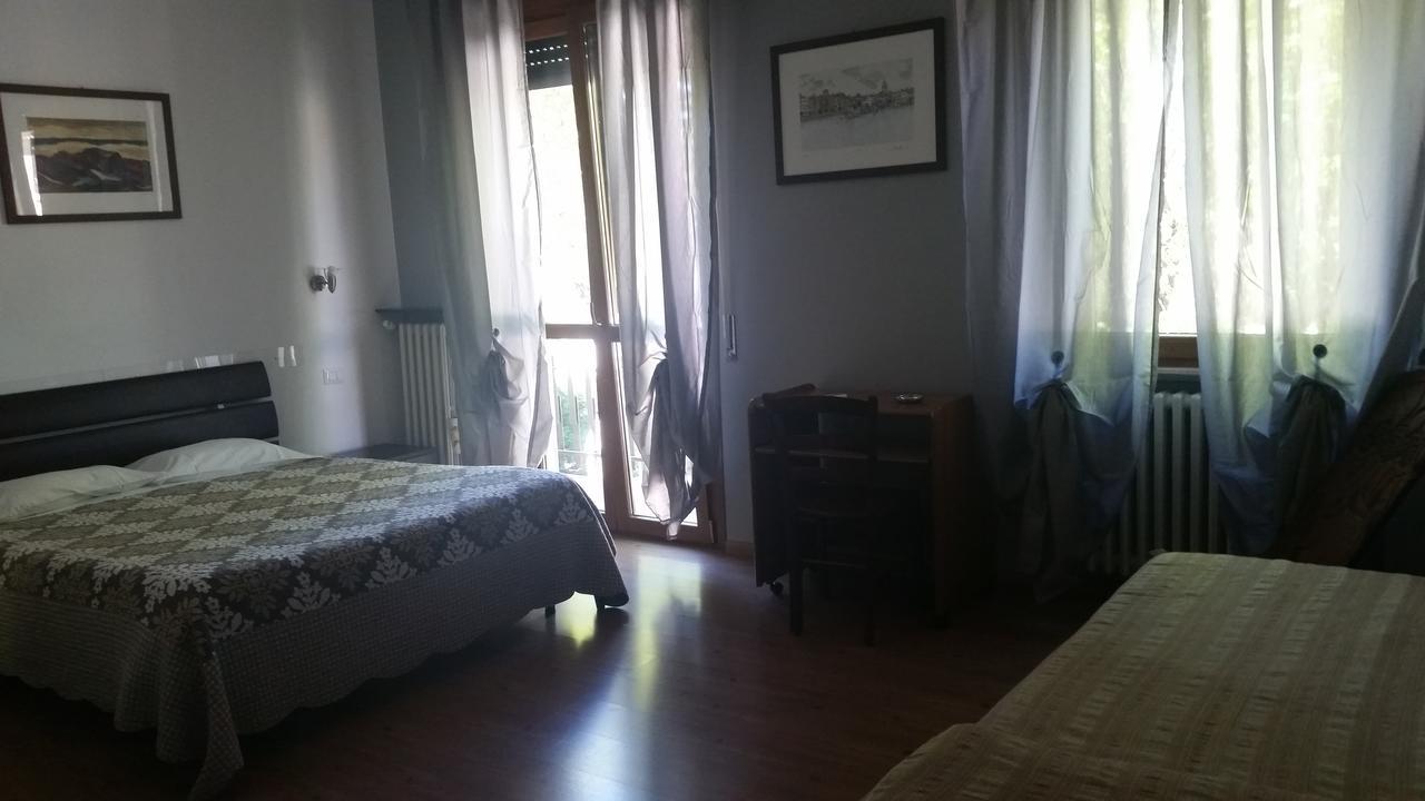 Trattoria Ceriati Room & Breakfast ซัลโซมัจโจเรแตร์เม ภายนอก รูปภาพ